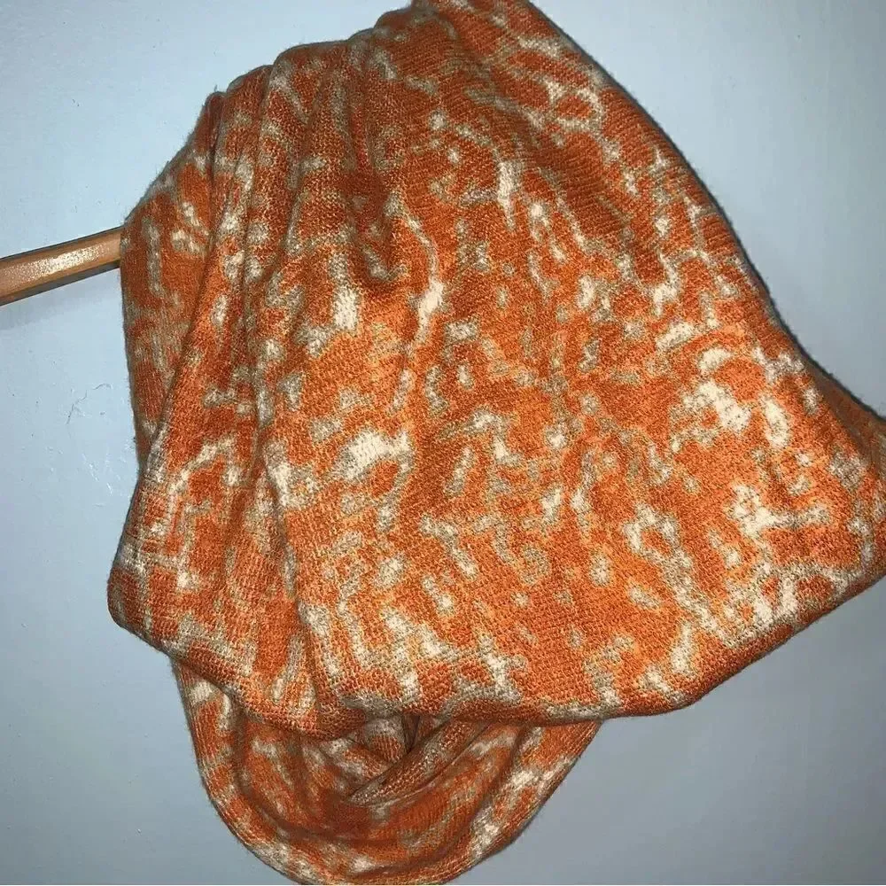 Michael Kors Orange Rochelle infinity Scarf
